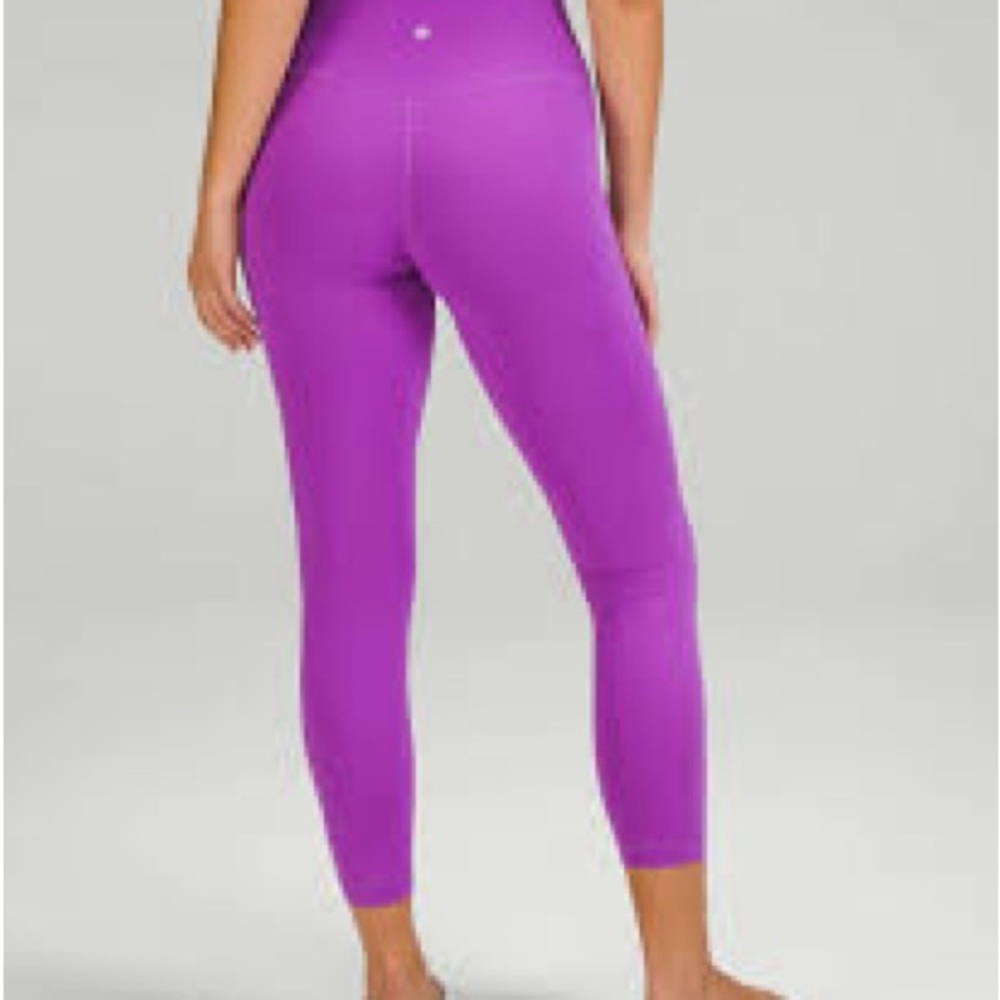 Lululemon moonlight magenta leggings 25”